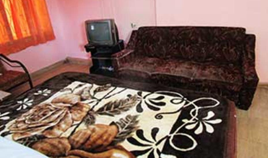 New Apsara Lodge Ongole Εξωτερικό φωτογραφία